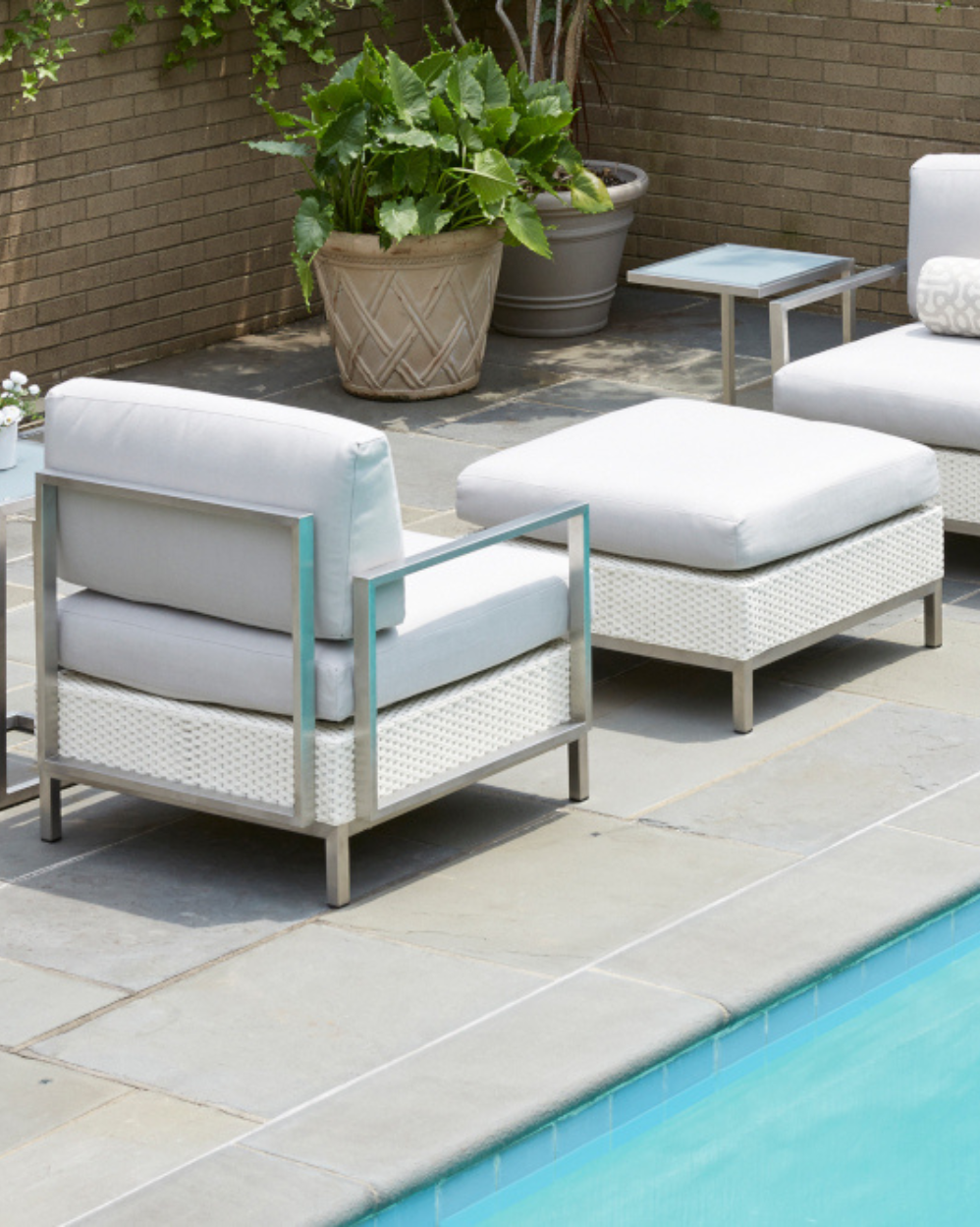 Elements Lounge Chair