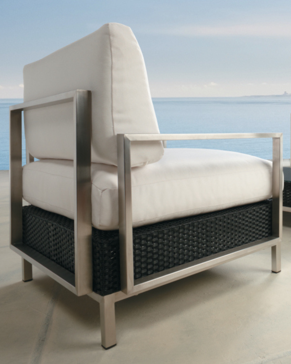 Elements Lounge Chair