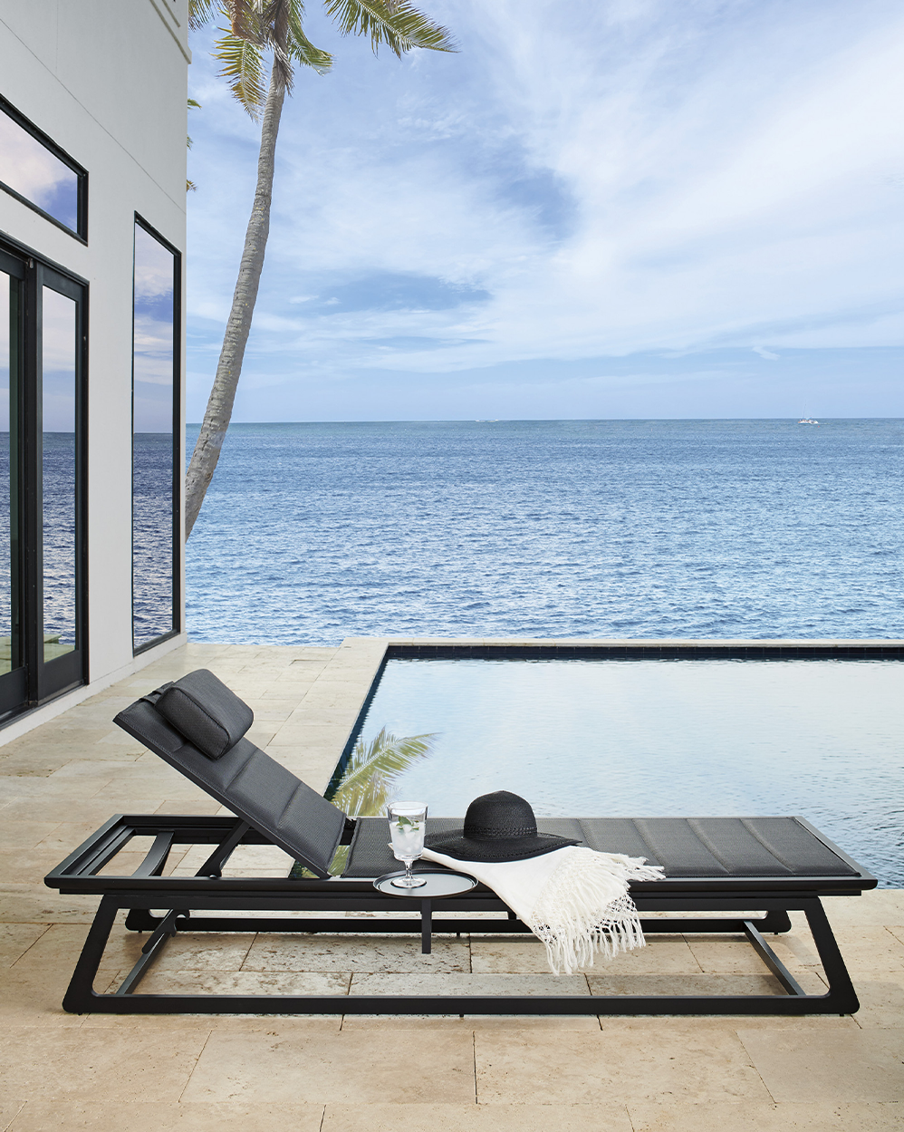 Chaise Lounge