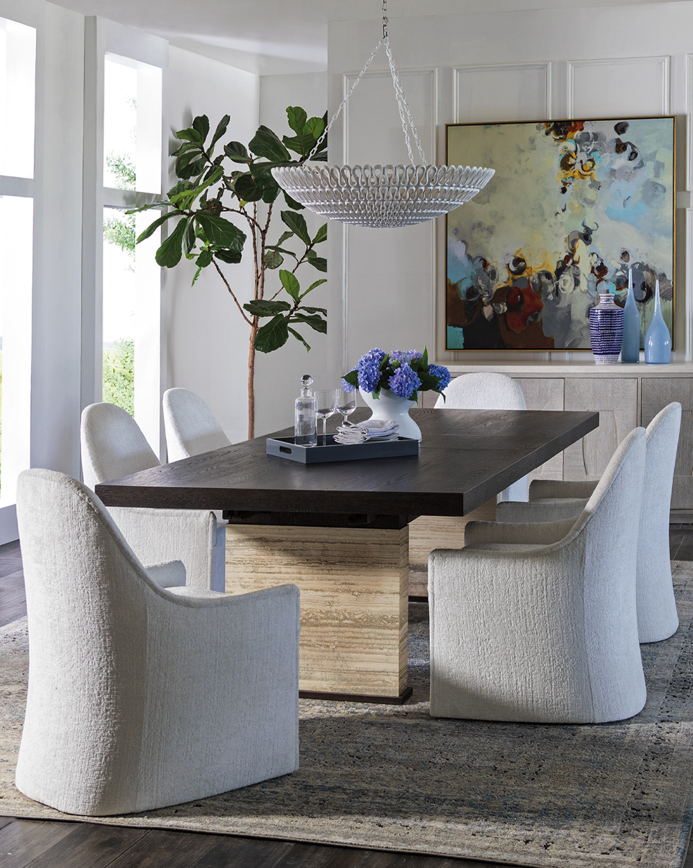 Venerato Dining Table