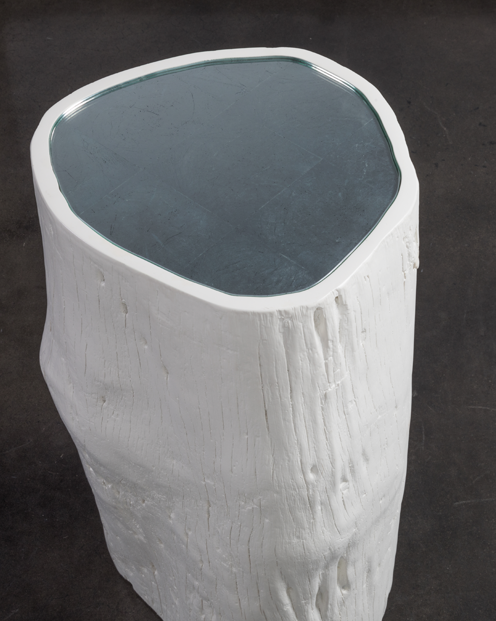 Capitola Asymmetric Spot Table